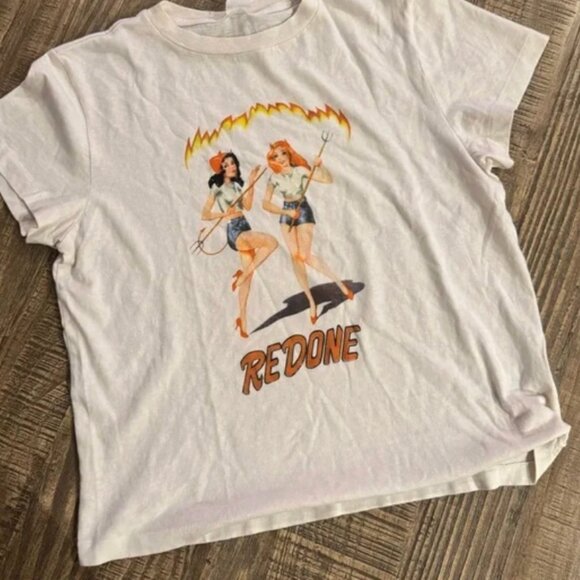 RE/DONE Devil Girls Classic Tee Shirt in Vintage White L NWT $160 - Picture 6 of 6
